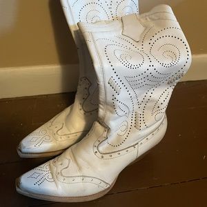 BCB white cowgirl boots